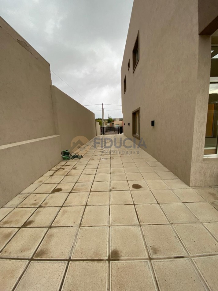 HERMOSO INMUEBLE EN VENTA