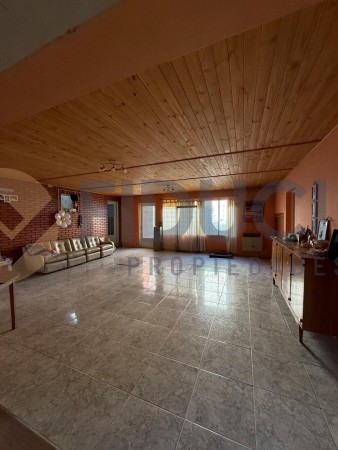 CASA EN VENTA RADA TILLY