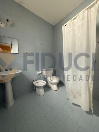 CASA EN VENTA RADA TILLY